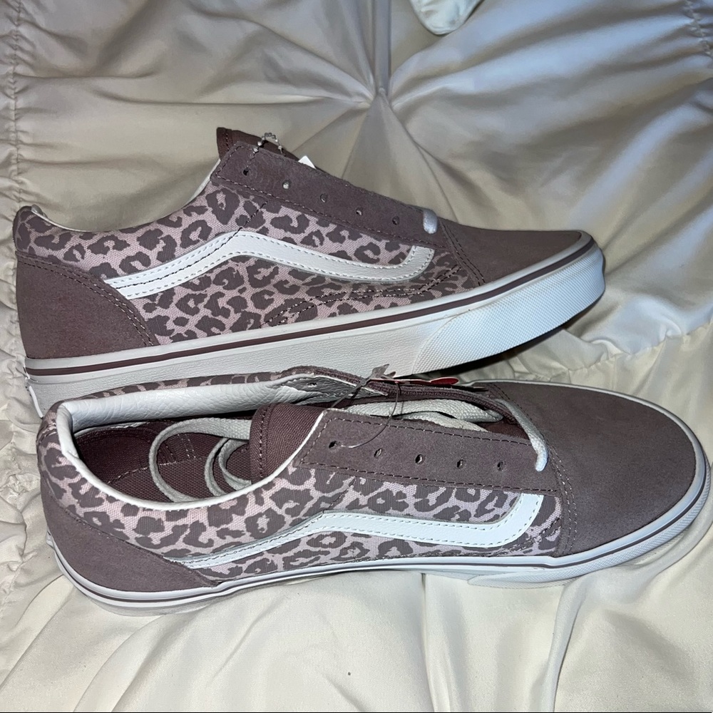 NEW Vans Leopard Old Skool